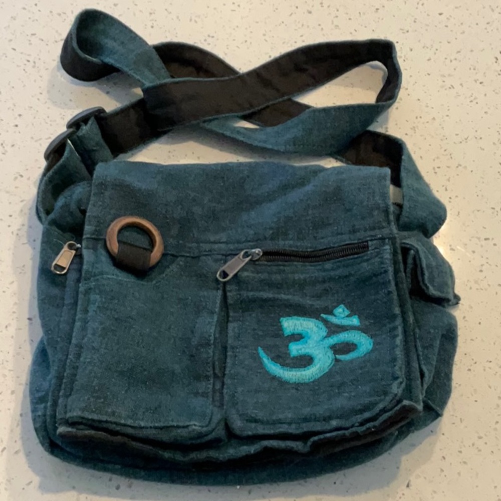 Kathmandu Imports. Crossbody bag